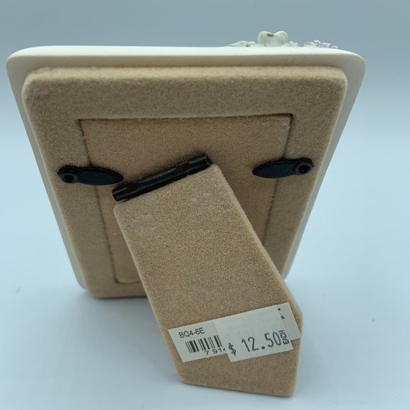 Bou-Quets Frames "Glass & Floral" by Hearts & Flowers - Picture 3 of 3